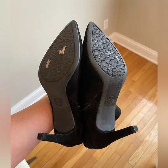 MICHAEL Michael Kors Viola Flex suede bootie 9.5 - Picture 11 of 15